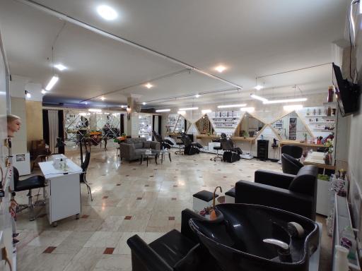 عکس سالن زیبایی باران