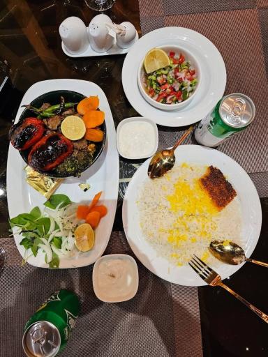 عکس مجموعه غذایی خلیفه