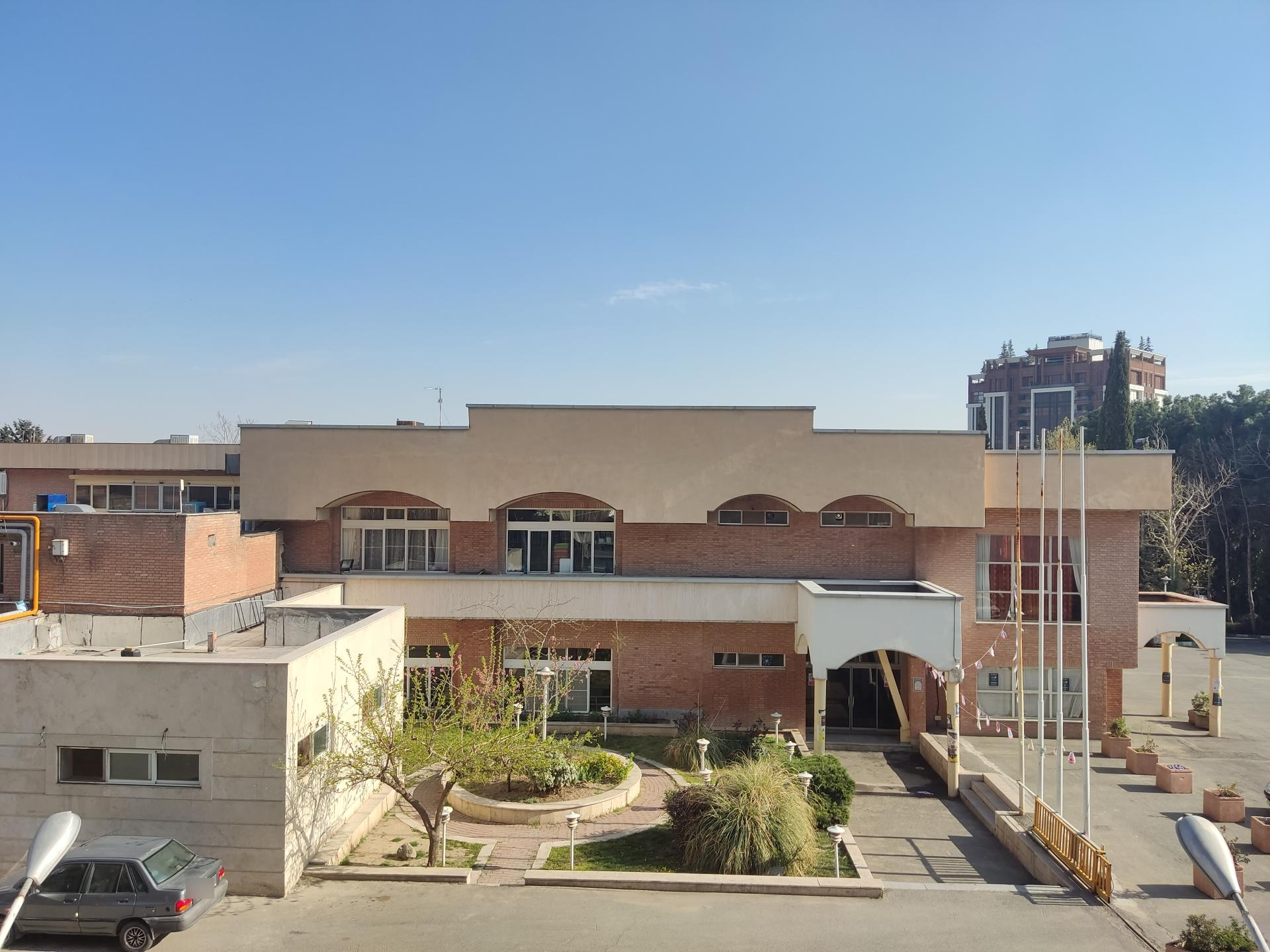 عکس رستوران و کافه دانشگاه شهید بهشتی