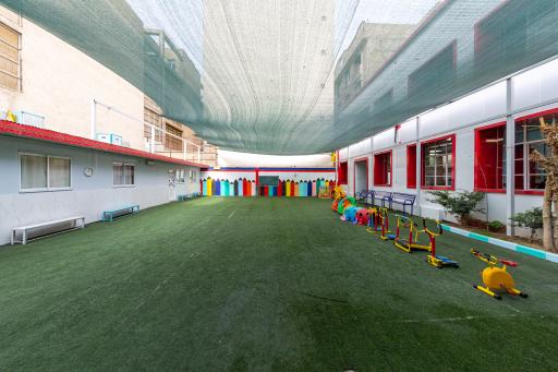 عکس دبستان دخترانه علوی (شعبه منیریه منطقه 11)