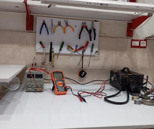 عکس کلینیک الکترونیک