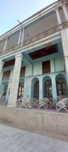 عکس قلعه تاریخی حاجی آباد دستگرد