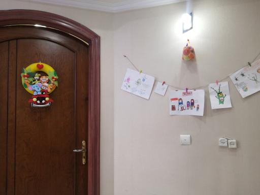 عکس دکتر فرزانه زمانی (متخصص اطفال و نوزادان)