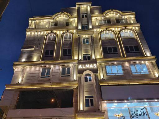 عکس مجتمع تجاری اداری الماس انديشه 