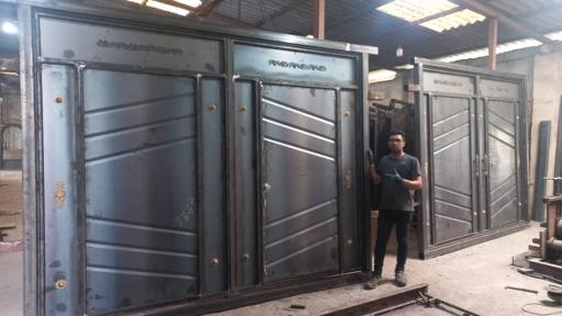 عکس تولیدی متال درب علیرضا 