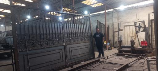 عکس تولیدی متال درب علیرضا 