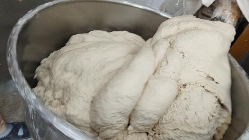 عکس نانوایی لطیف