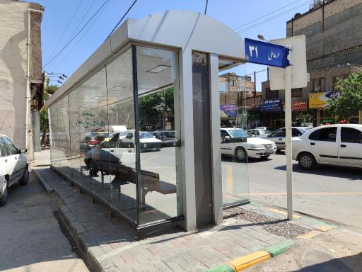 عکس ایستگاه اتوبوس چهارراه حر عاملی