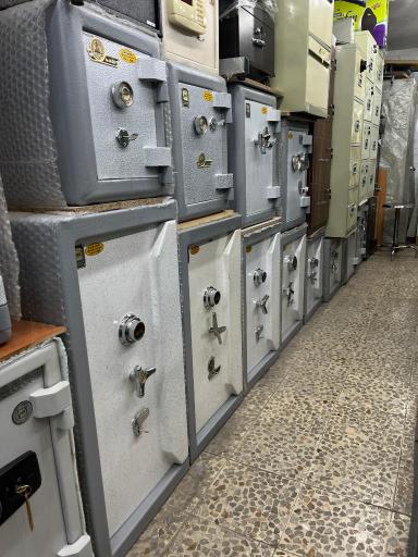 عکس فروشگاه گاوصندوق تقوایی نیا