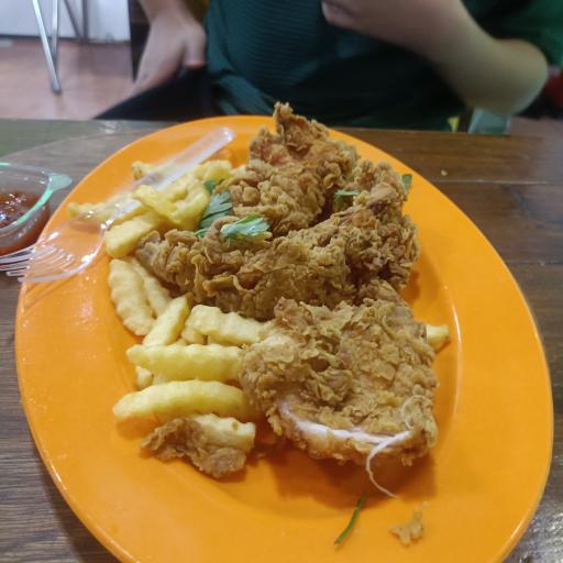 عکس فست فود پیتزا پیتزا شعبه زنجان