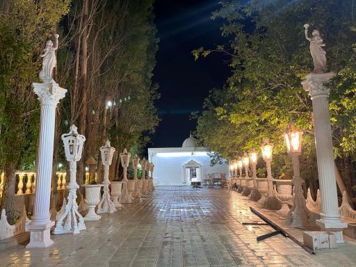 عمارت اعیانی