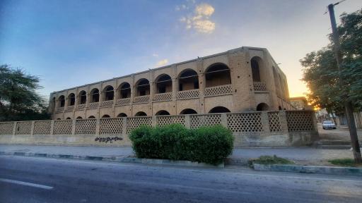 عکس کاروانسرای معین التجار