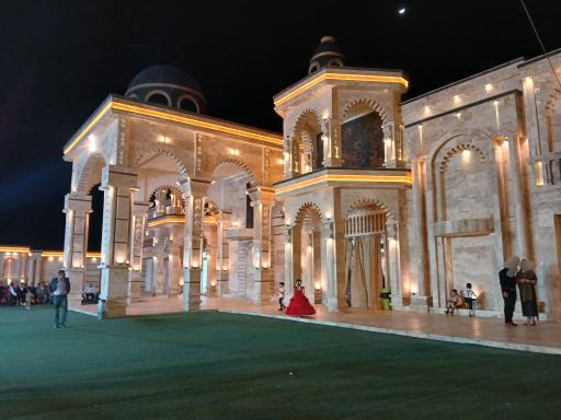 عکس عمارت پیوند