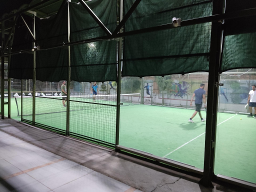 عکس باشگاه پدل کرمان