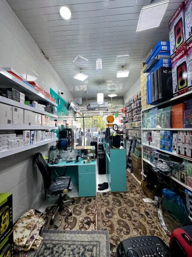 عکس فروشگاە جانبی سنتر