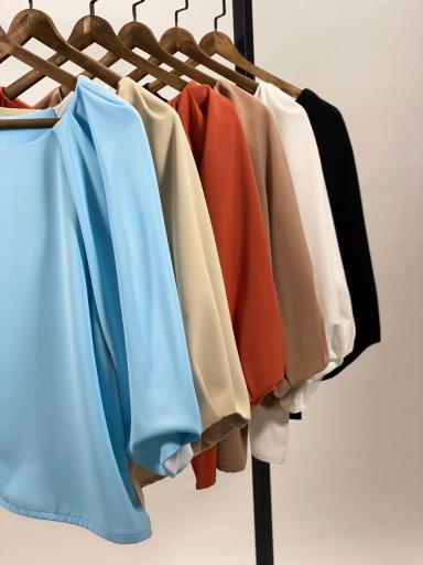 عکس فروشگاه پوشاک آدلی