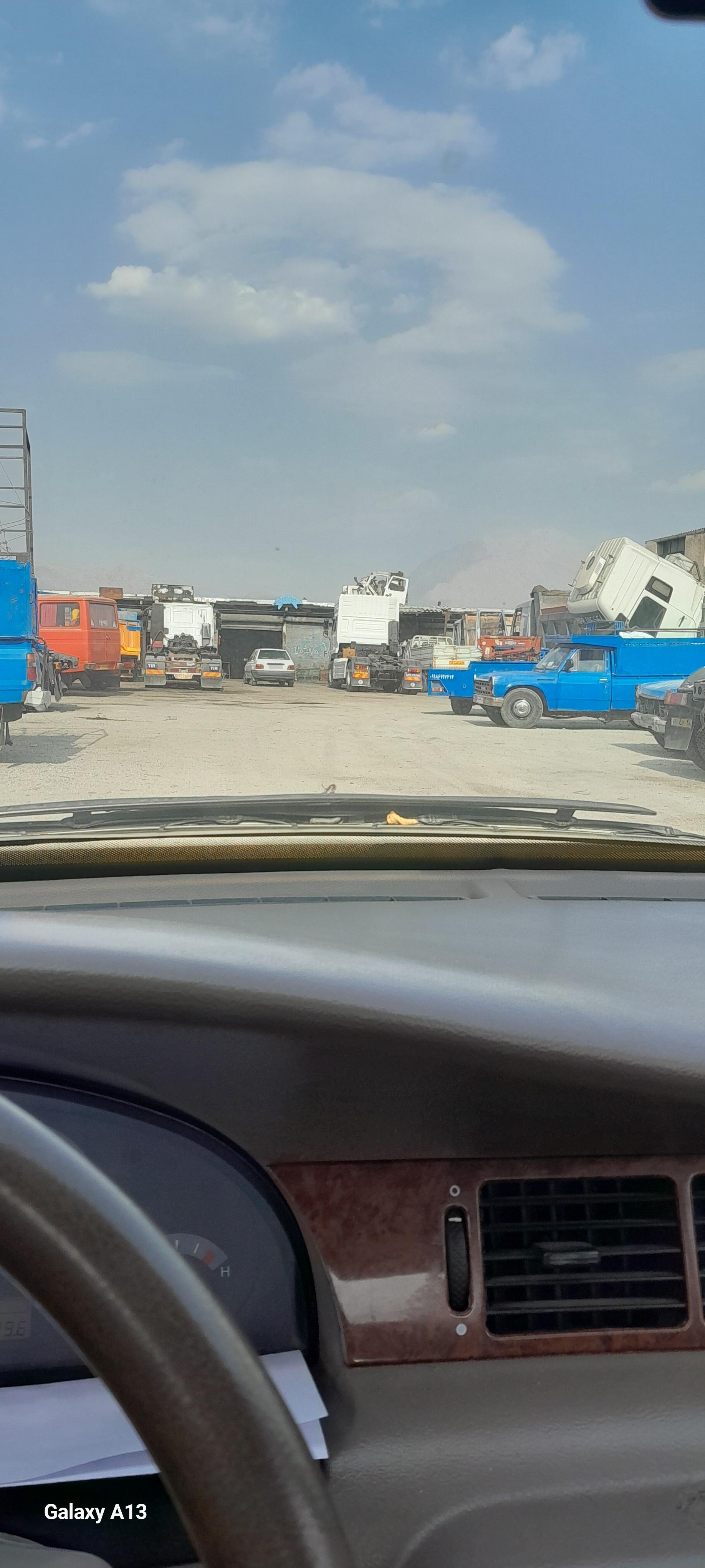 عکس گاراژ بشیری 