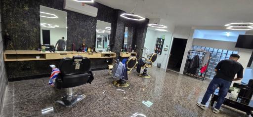 سالن آرایشگاه اچ ام