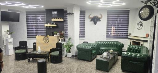 عکس سالن آرایشگاه اچ ام