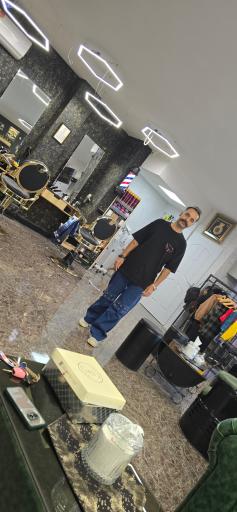 سالن آرایشگاه اچ ام