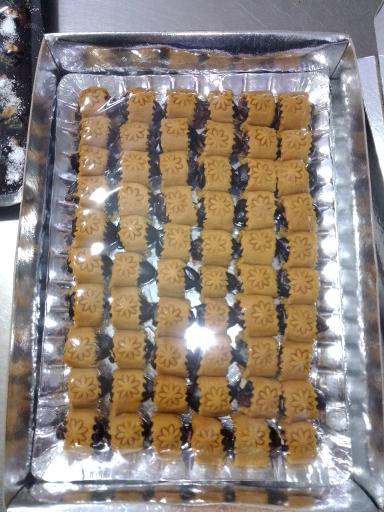 عکس شیرینی سرای دنیز