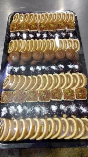 عکس شیرینی سرای دنیز