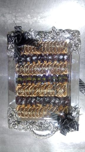 عکس شیرینی سرای دنیز