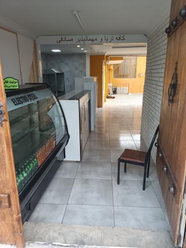 عکس مهمان پذیر مزینی