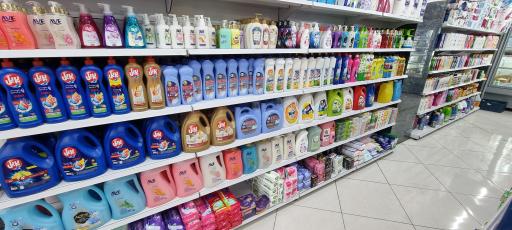 عکس لبخند مارکت