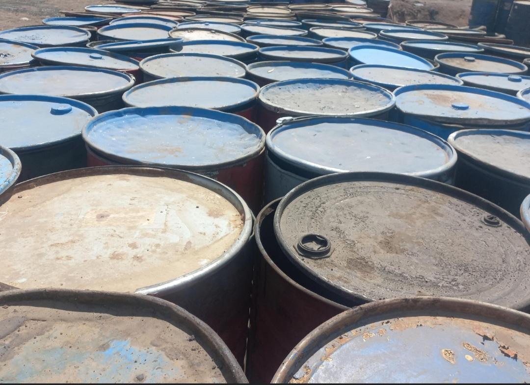 عکس پخش قیر حمید قره باغی 