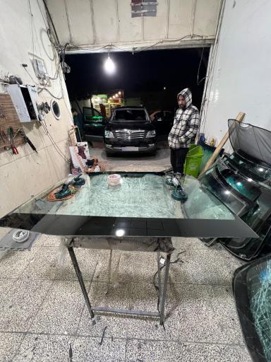 عکس پخش شیشه اتومبیل نصیری 