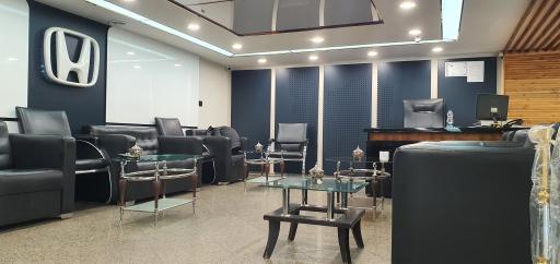 عکس نمایشگاه اتومبیل کهنموئی 