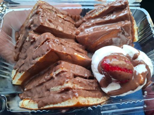 عکس خانه شکلات (نوتلا هاوس)