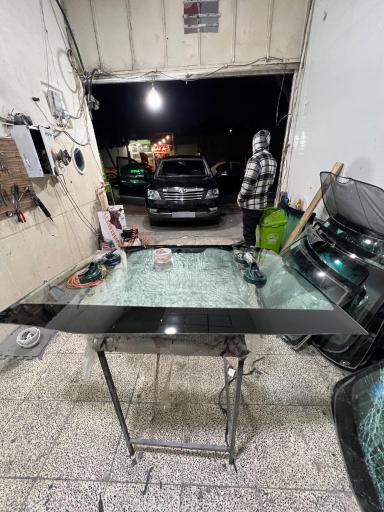 عکس پخش شیشه اتومبیل نصیری 