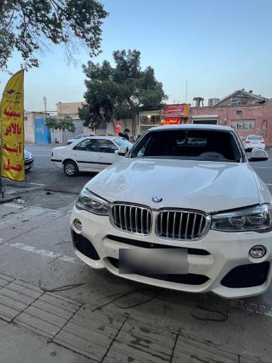 عکس پخش شیشه اتومبیل نصیری 