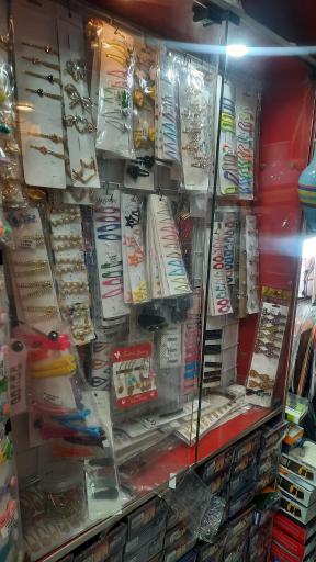 عکس فروشکاه سفال کده