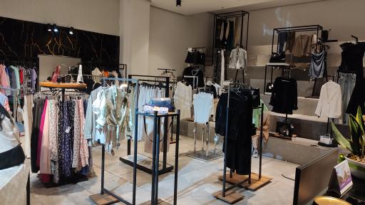 عکس فروشگاه دیمورا