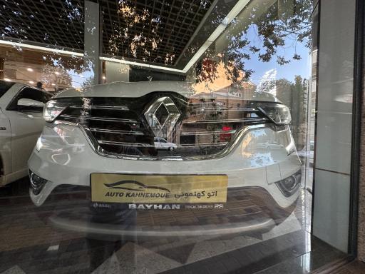 عکس نمایشگاه اتومبیل کهنموئی 