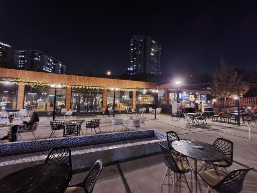 عکس کافه رستوران لیانو 