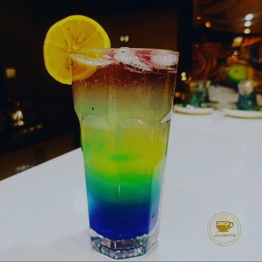 عکس کافه کتاب ناشر