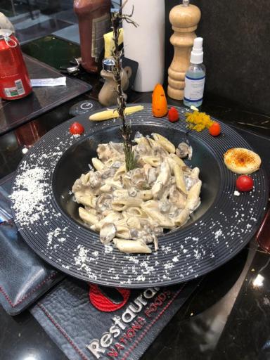 عکس اُت رستوران