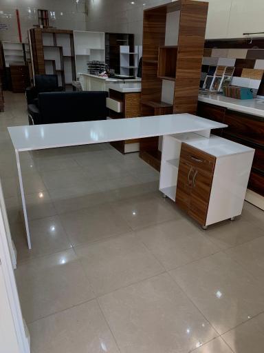 دکوراسیون رومان 