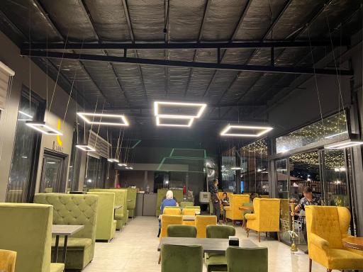 عکس کافه رستوران لیانو 