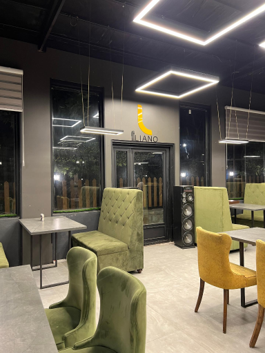 عکس کافه رستوران لیانو 