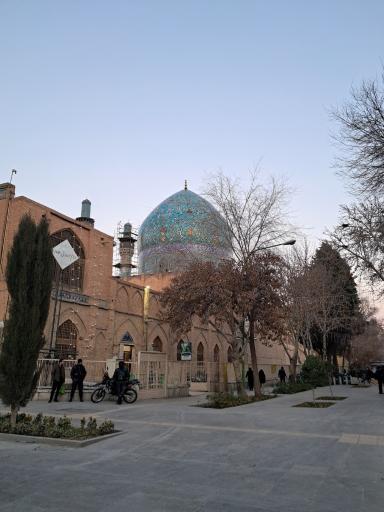 عکس حوزه علمیه امام صادق چهارباغ