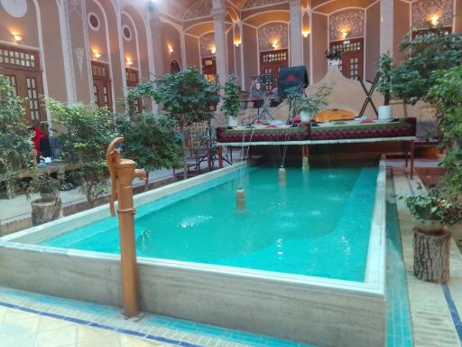 عکس هتل سنتی دربار