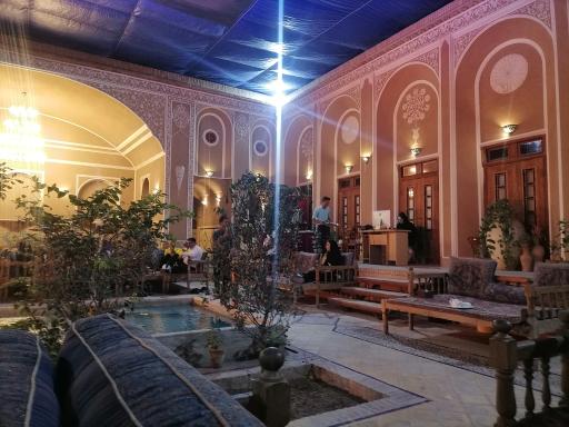 عکس هتل سنتی دربار