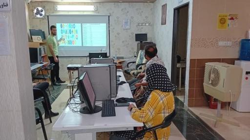 عکس آموزشگاه کامپیوتر و حسابداری عصرنو
