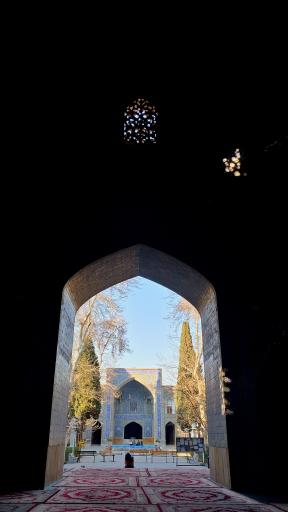 عکس حوزه علمیه امام صادق چهارباغ