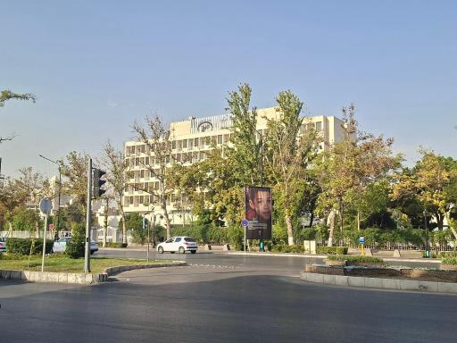 هتل بین المللی هما 1
